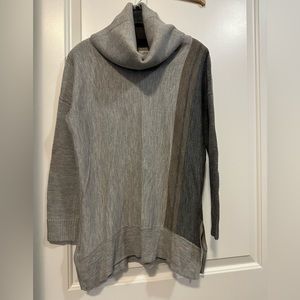 100% extra fine merino sweater